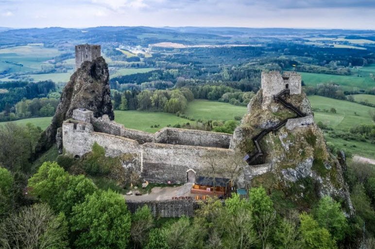 Trosky State Castle, Troskovice, Czechia, Czech Republic (Czechia)